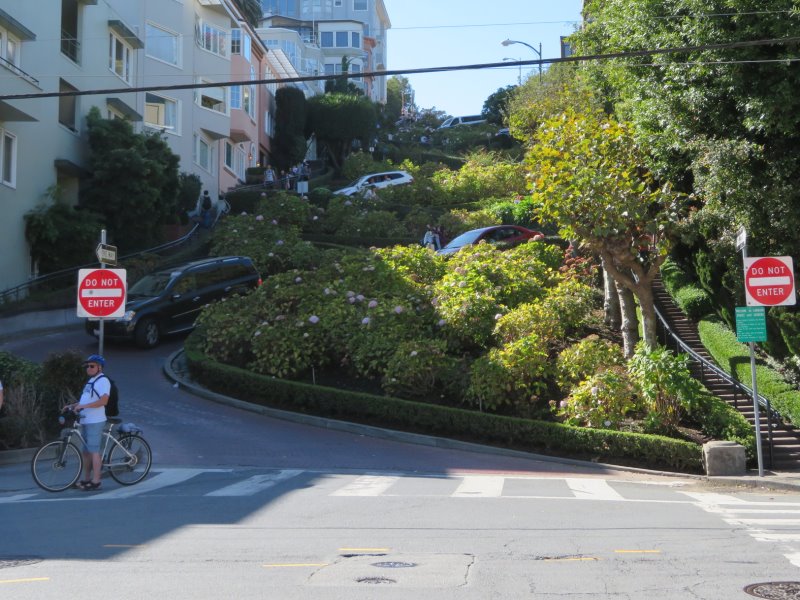 Lombard Street, &quot;The Crookedest Street in the World&quot;
